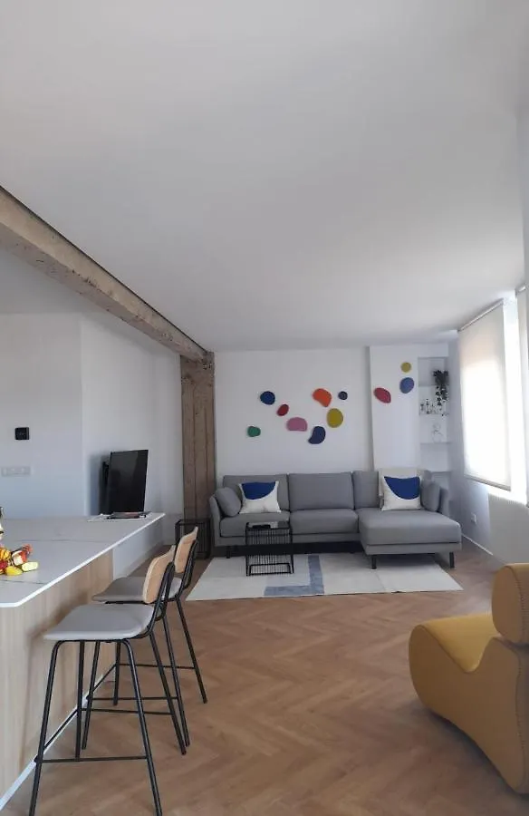 Alojamiento Moderno Y Sofisticado Con Vistas A La Ciudad Bilbao