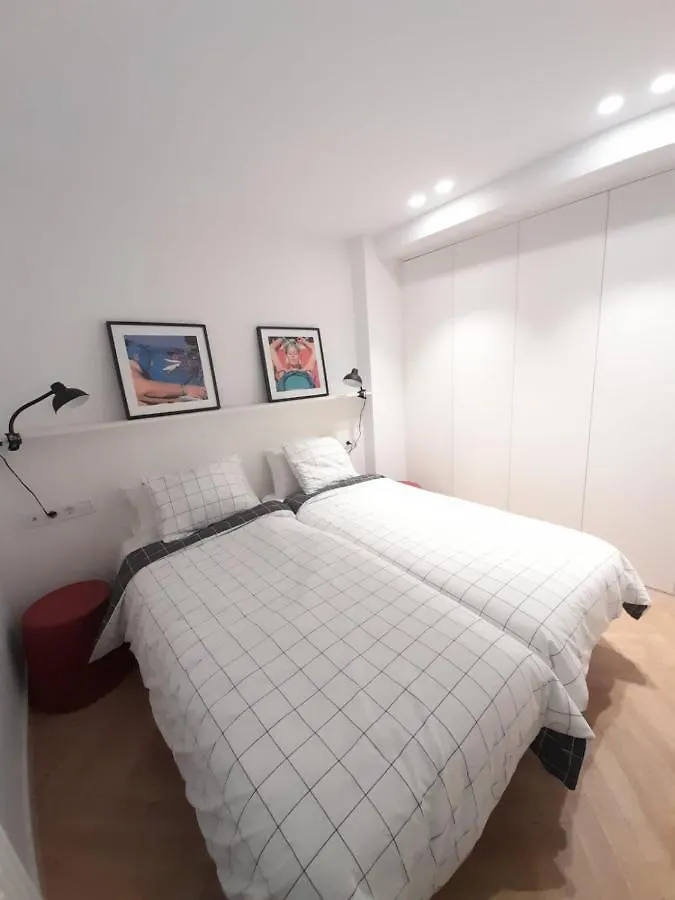 Alojamiento Moderno Y Sofisticado Con Vistas A La Ciudad Bilbao